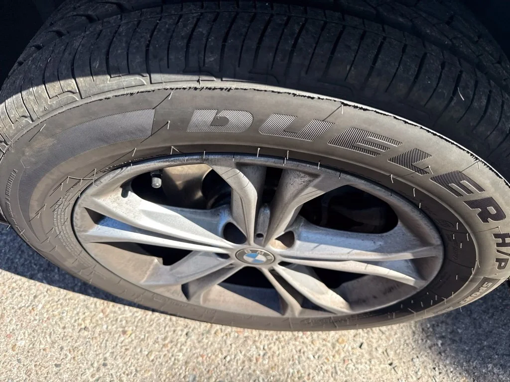 Used 2021 Blue BMW xDrive30i image 10