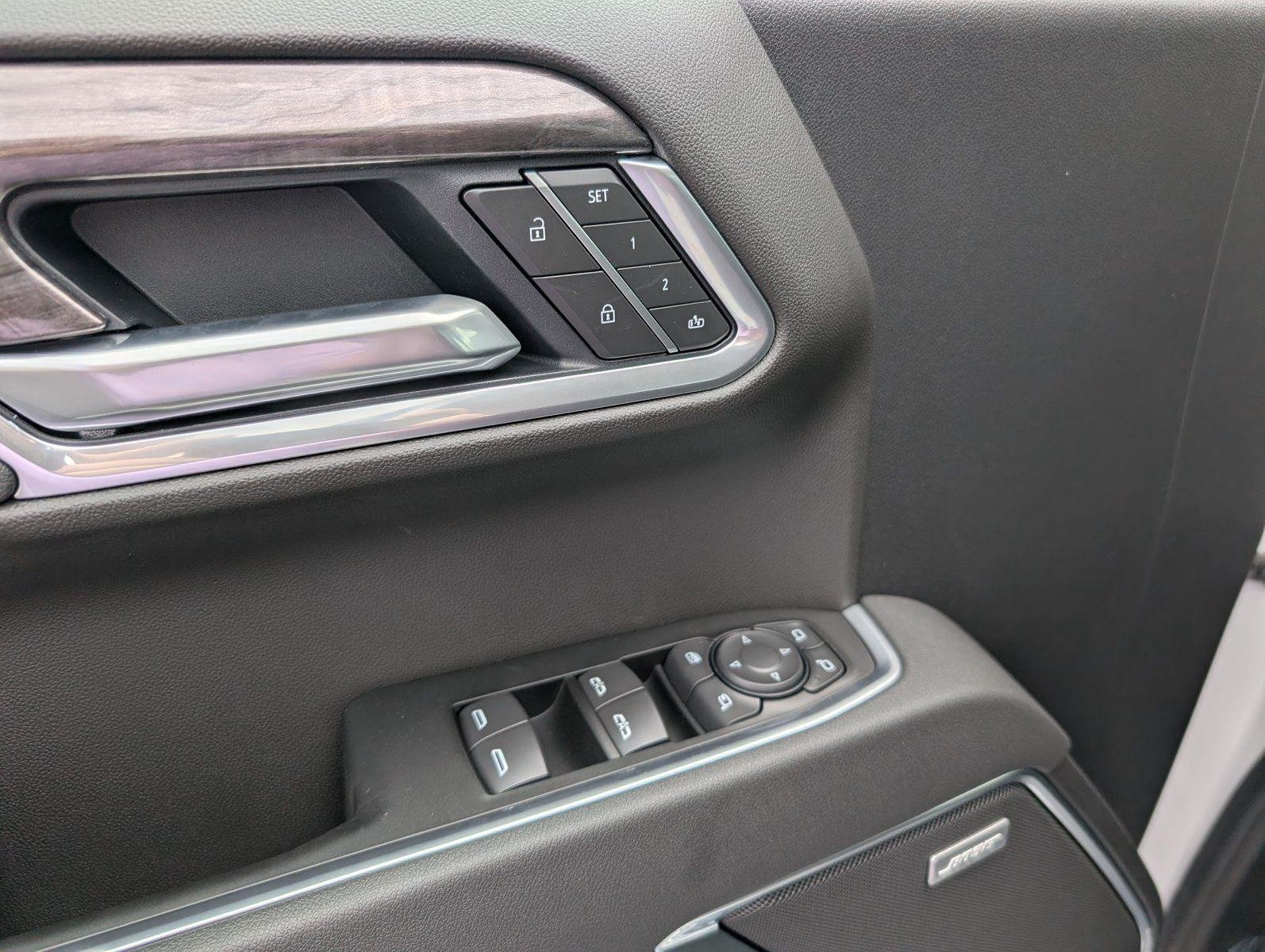 2026 Chevrolet Silverado 1500 LTZ - Photo 15