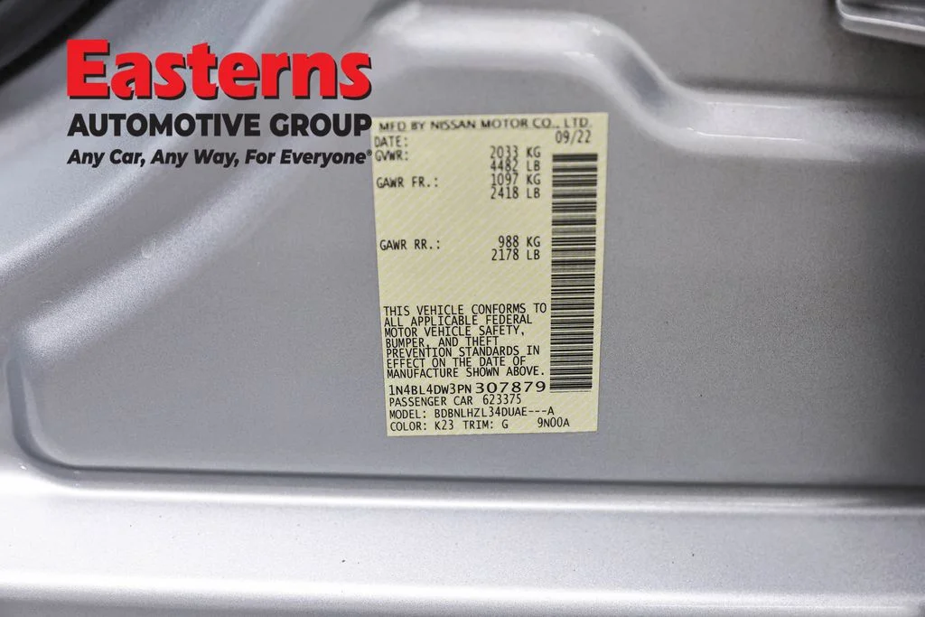 Used 2023 Silver Nissan 2.5 SV image 36