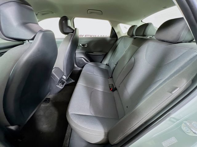 2025 Kia K4 LXS - Photo 22