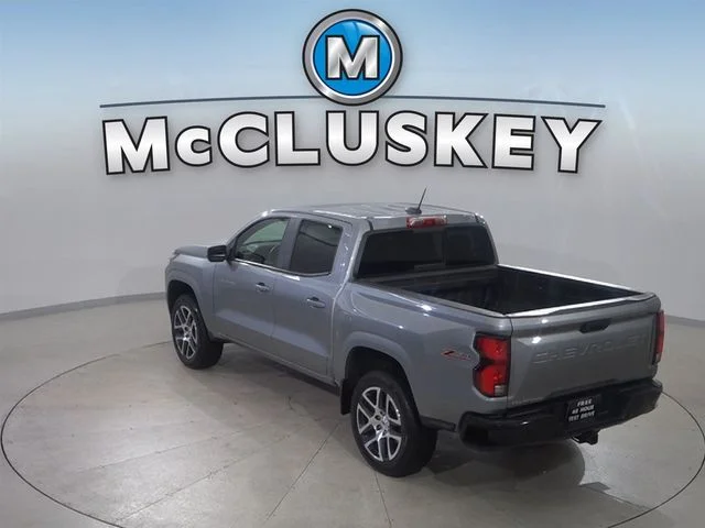 Certified Used 2024 Gray Chevrolet Z71 image 21