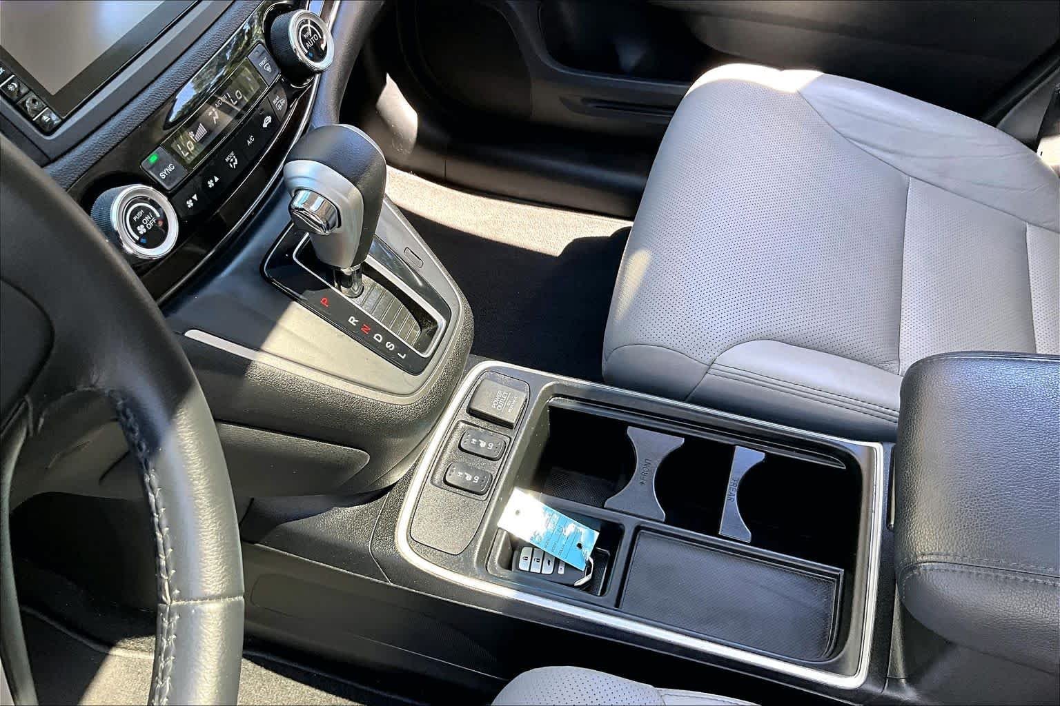 Used 2015 Alabaster Silver Metallic Honda EX-L image 17