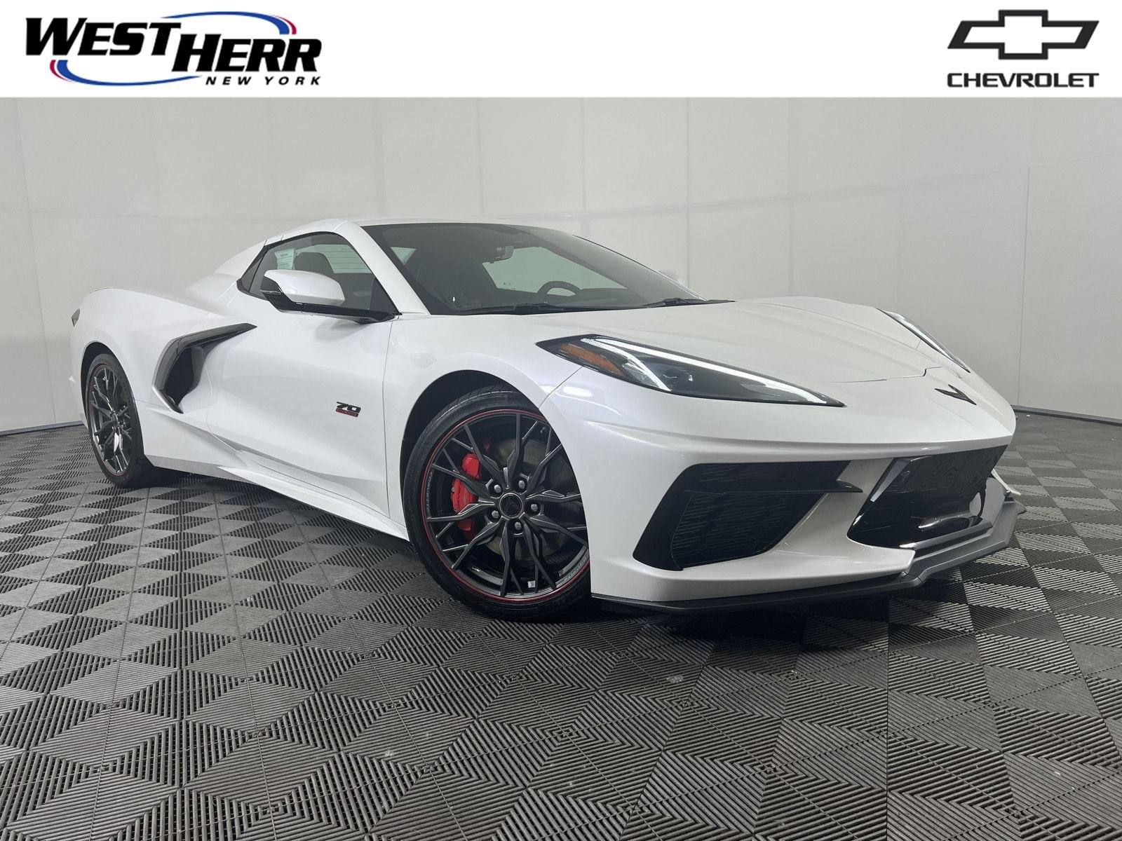 Used 2023 White Pearl Metallic Tricoat Chevrolet Stingray image 1