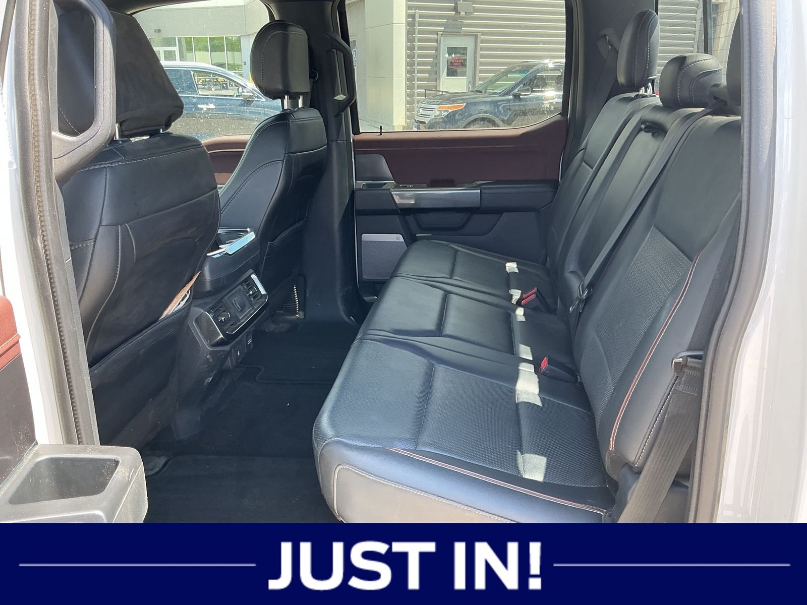 Used 2021 Oxford White Ford Lariat image 6