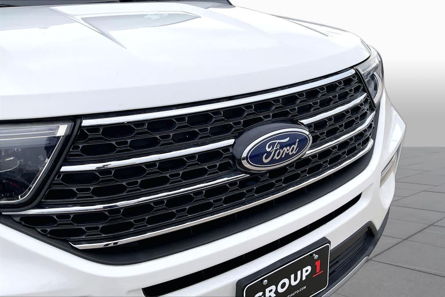 Used 2020 Star White Metallic Tri-Coat Ford XLT image 30