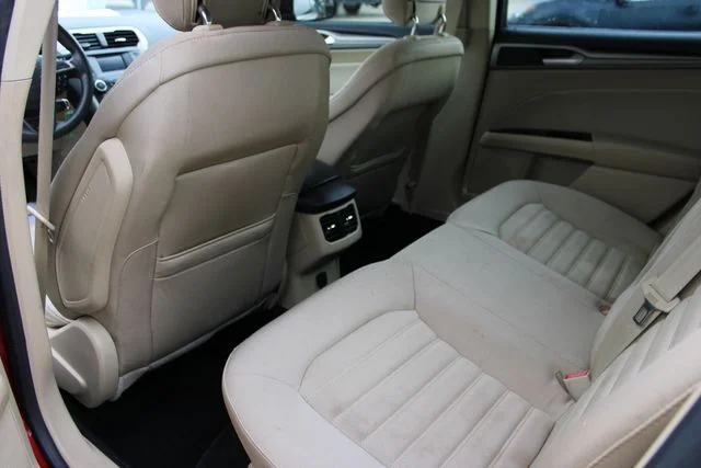 Used 2014 Red Ford SE image 20