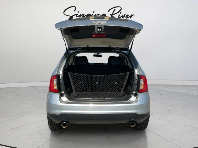 Used 2013 Ingot Silver Ford SEL image 24