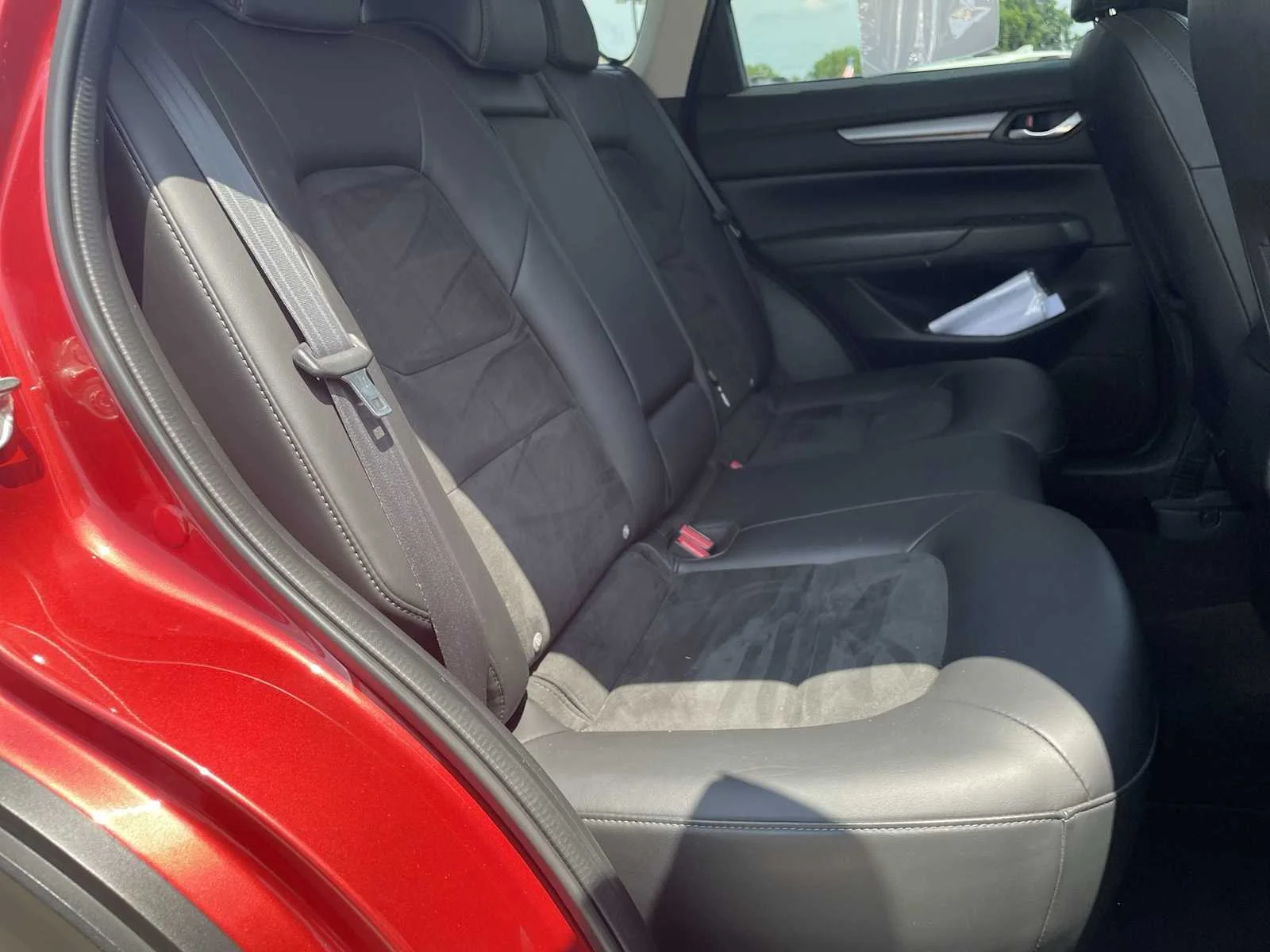 Used 2019  Mazda Touring image 25