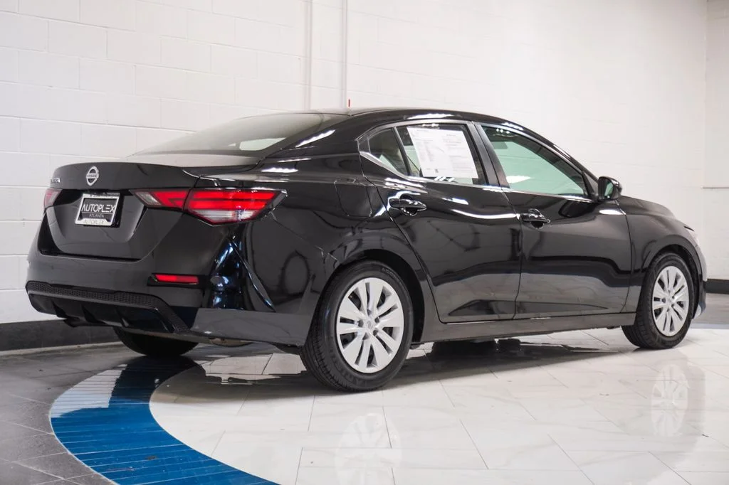 Used 2023 Black Nissan S image 29