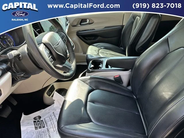 Used 2023 Gray Chrysler Touring L image 18
