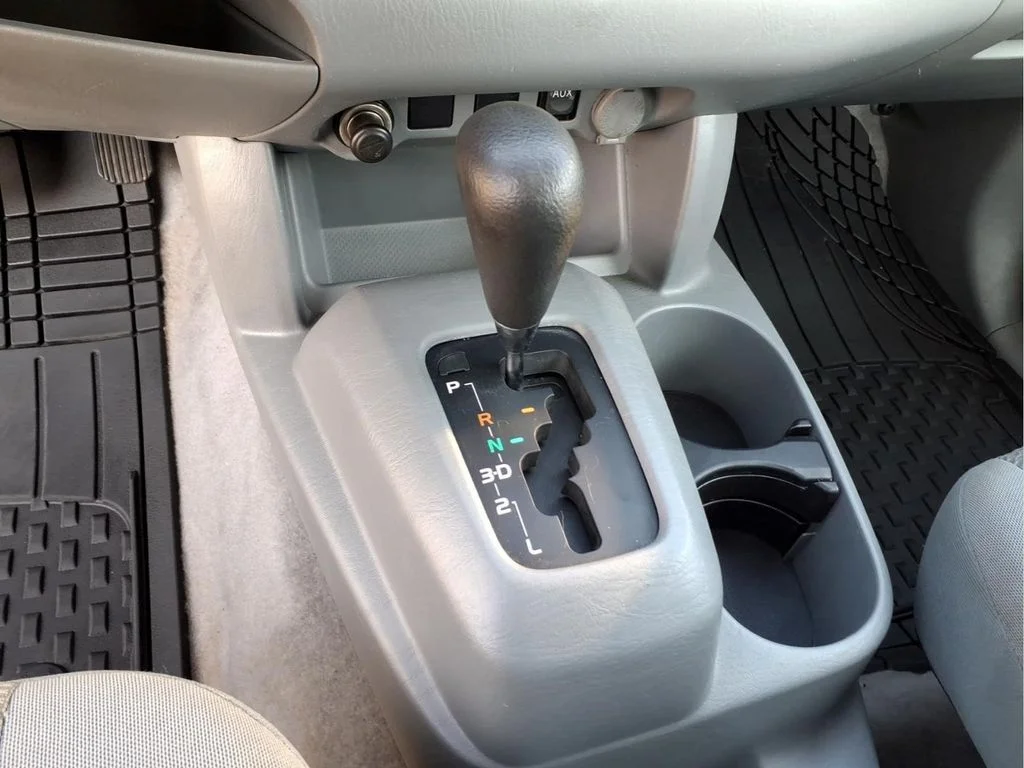 Used 2009 Beige Toyota  image 19