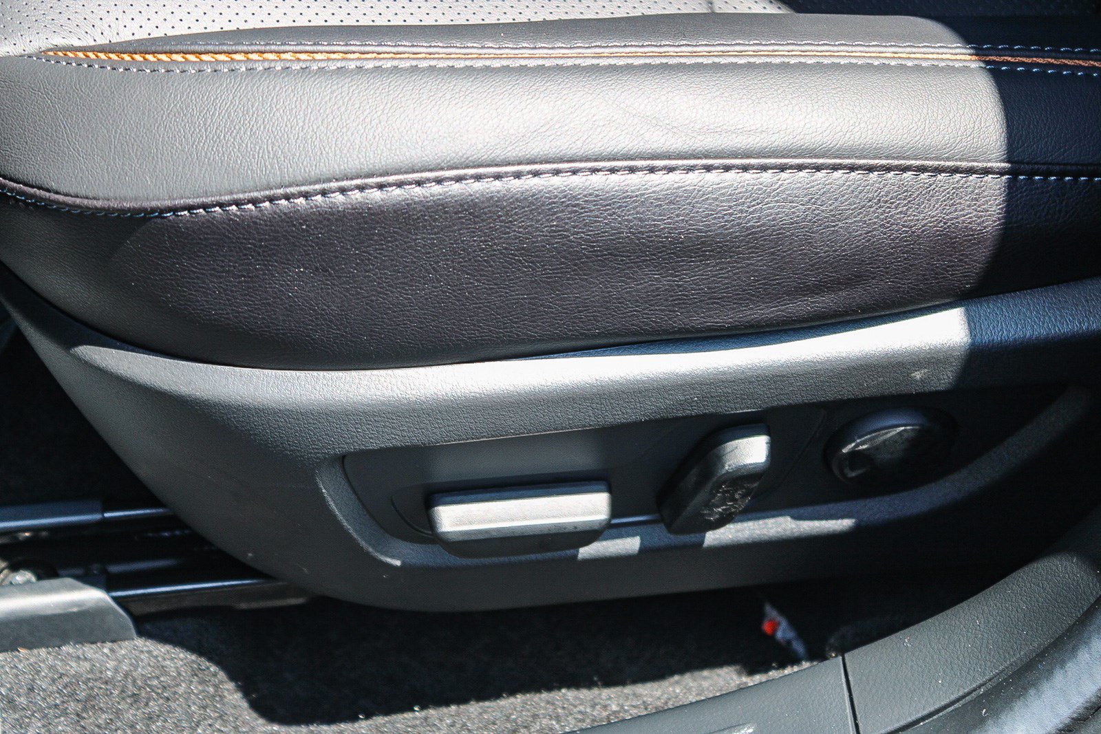 Used 2026 Ingot Blue Metallic Mazda Premium image 22