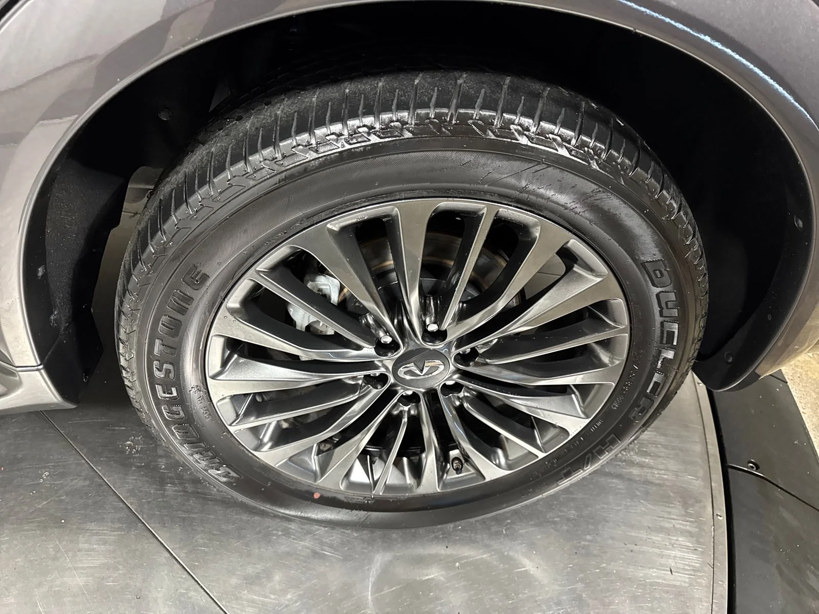 Certified Used 2023 Gray INFINITI Premium Select image 6