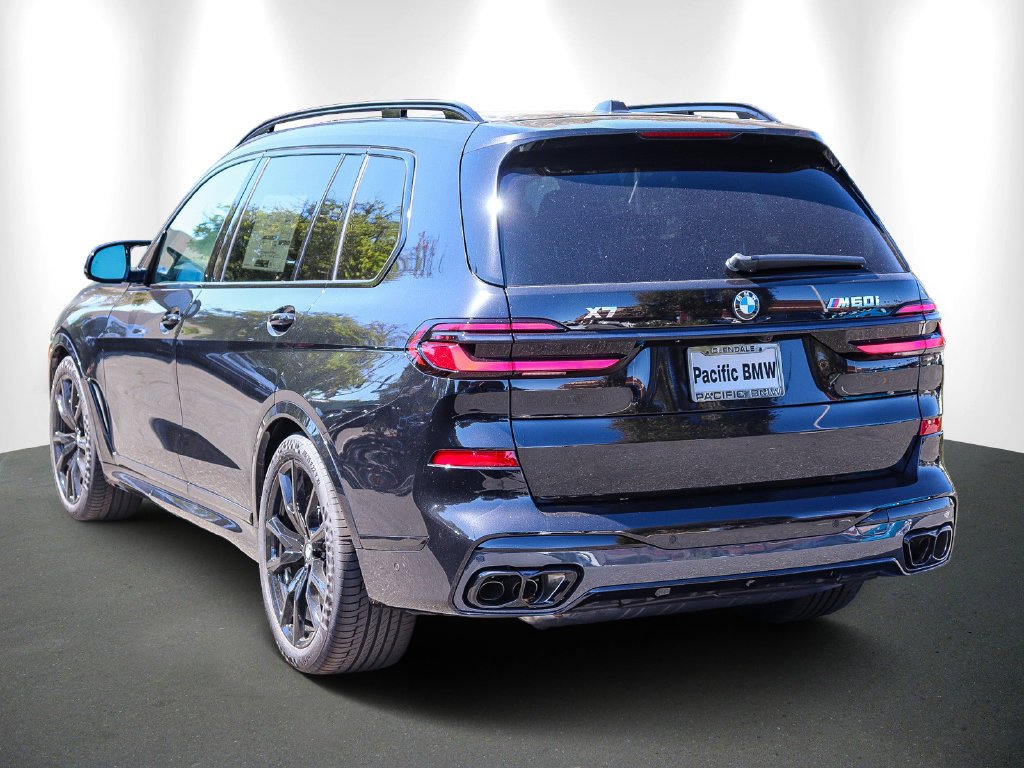 2027 BMW X7 photo 4