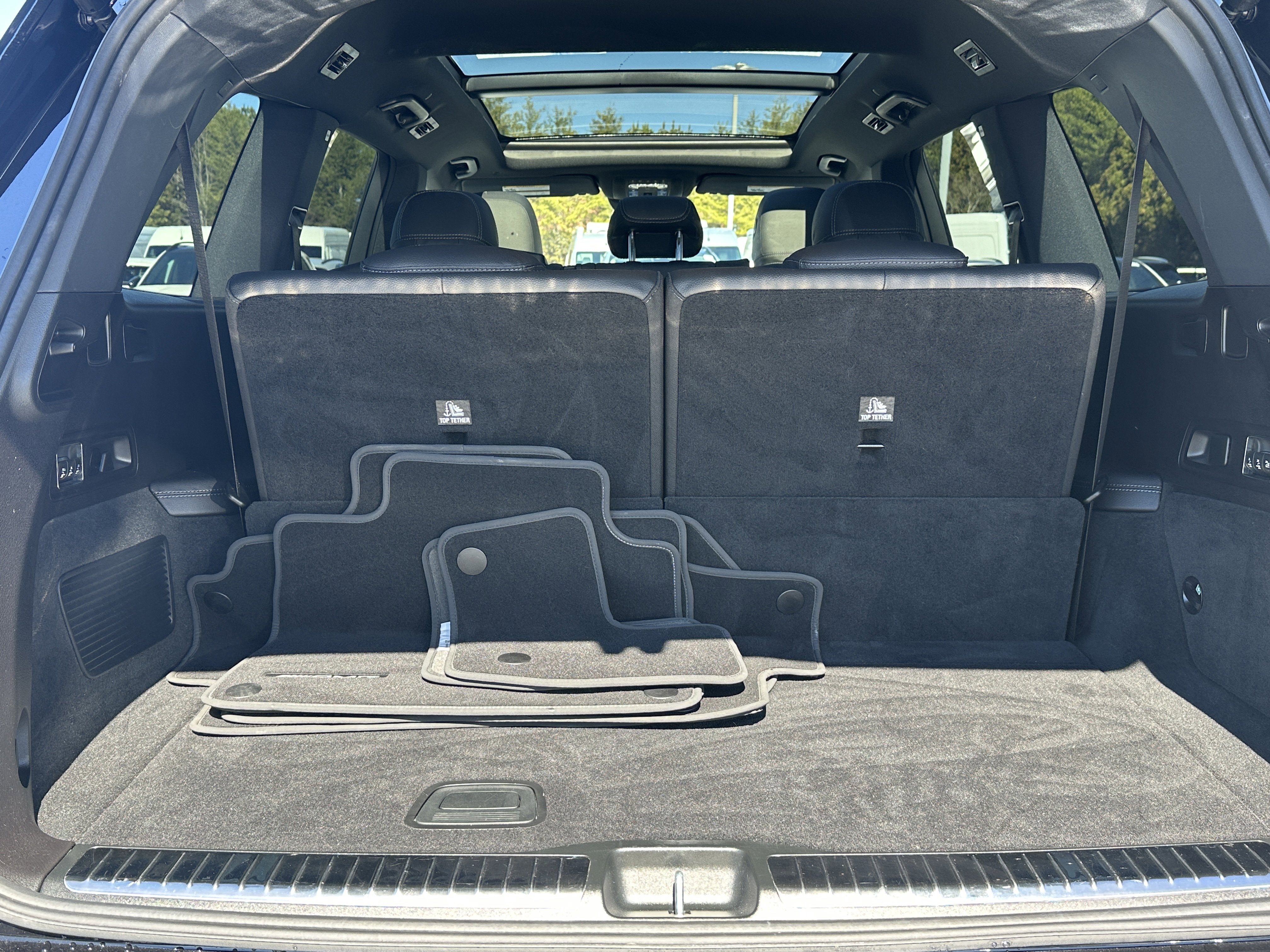 Certified Used 2025 Black Mercedes-Benz GLS 450 image 21