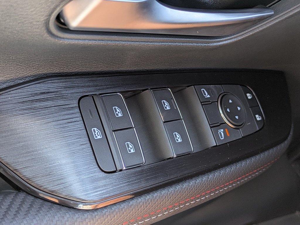 2026 Nissan KICKS SR - Photo 25