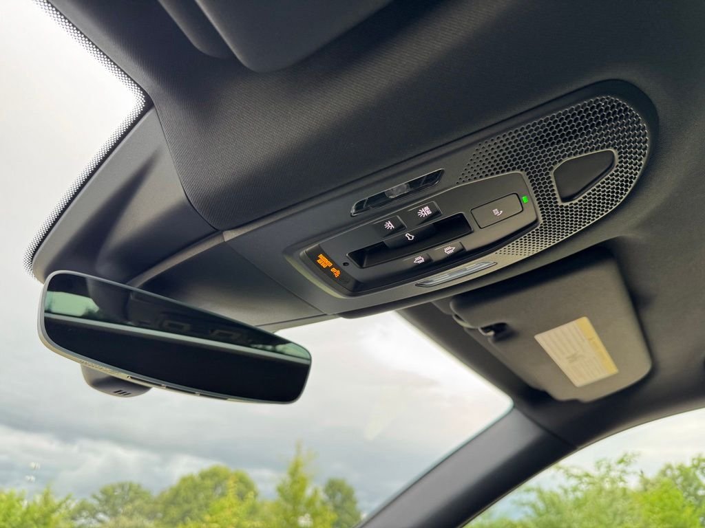 2026 Porsche Cayenne E-Hybrid - Photo 12