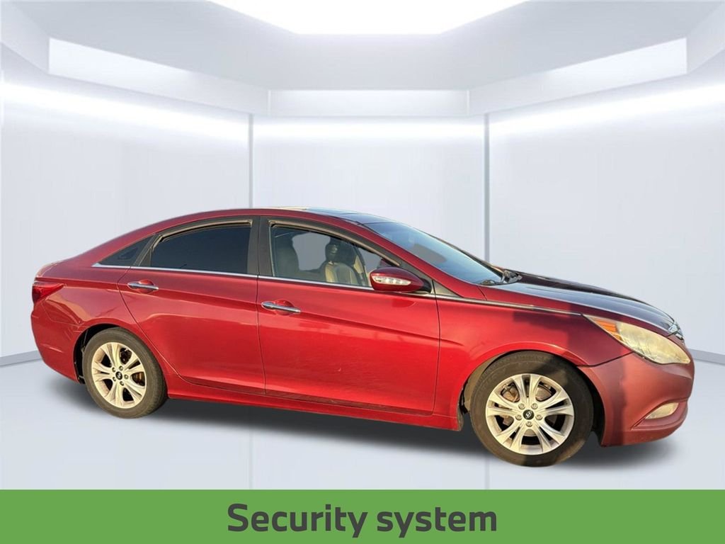 Used 2011 Red Hyundai Limited image 15