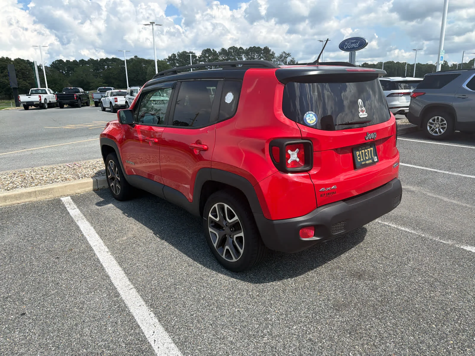 Used 2016 Jeep Renegade Latitude with VIN ZACCJBBT3GPC97556 for sale in Newark, DE