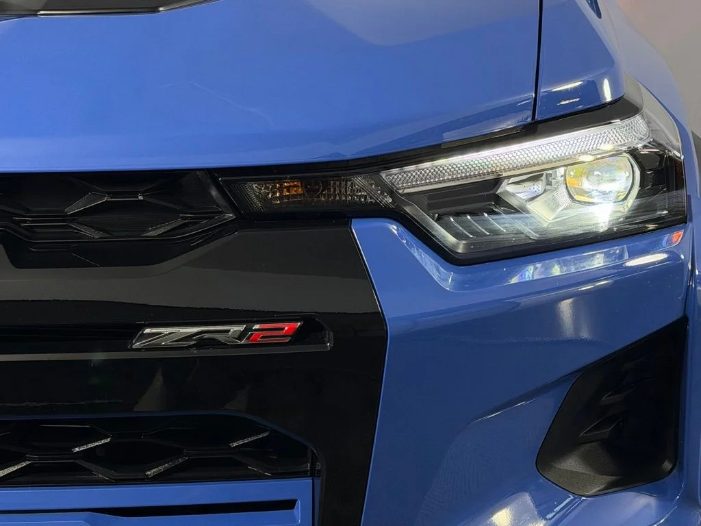 Certified Used 2025 Blue Chevrolet ZR2 image 14