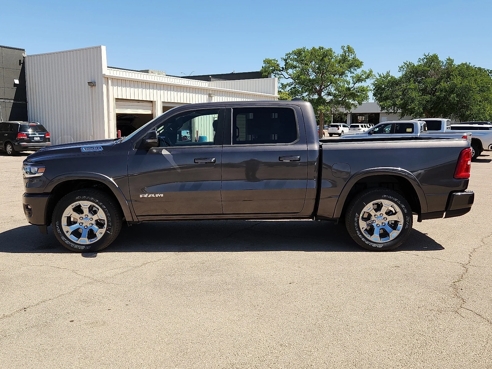 New 2026 Granite Crystal Metallic Clear-Coat  Paint Ram LONE STAR CREW CAB 4X4 5