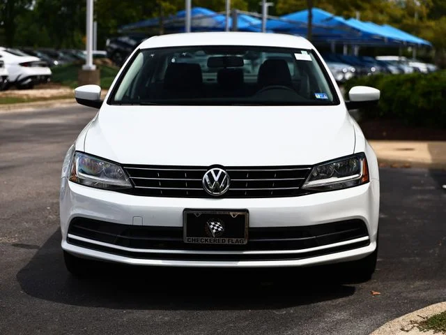Used 2018 Pure White Volkswagen 1.4T S image 13