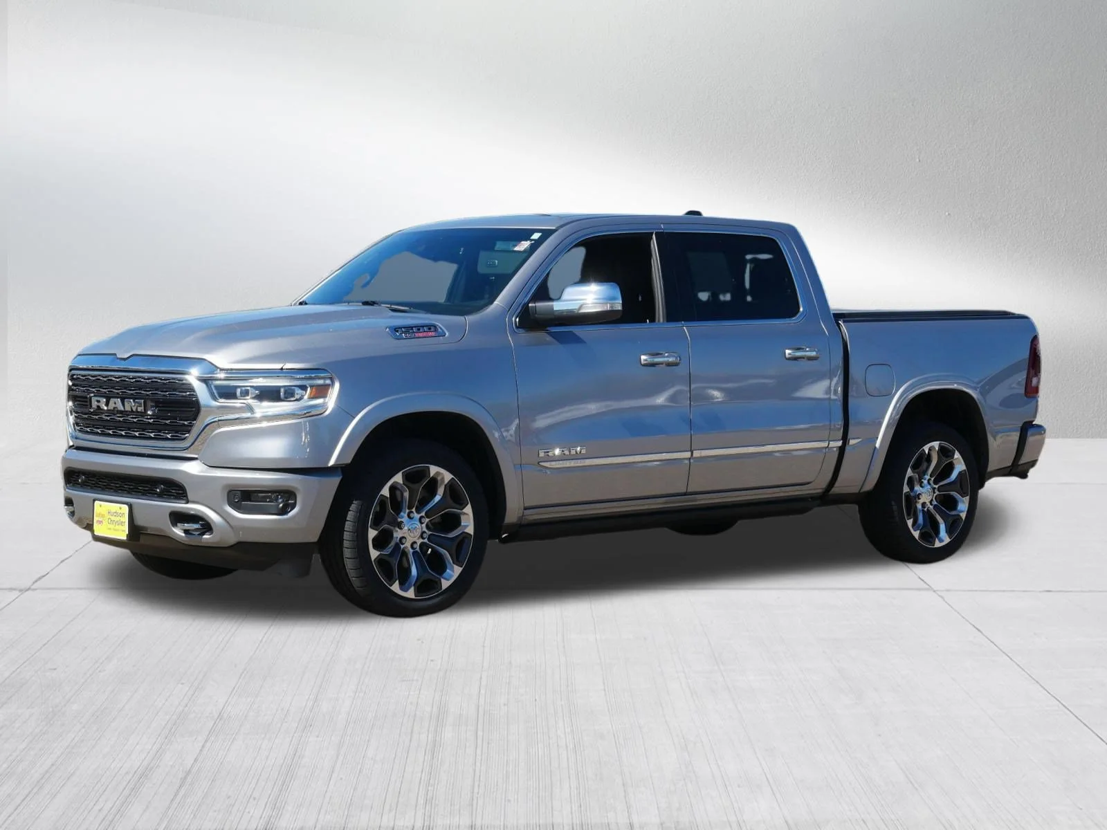 Used 2020 Billet Silver Metallic Clearcoat Ram Limited image 3