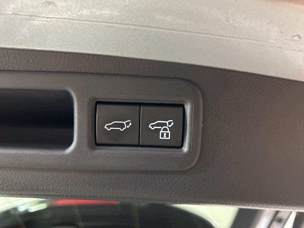 Used 2025 Iridium Lexus 350 Luxury image 10