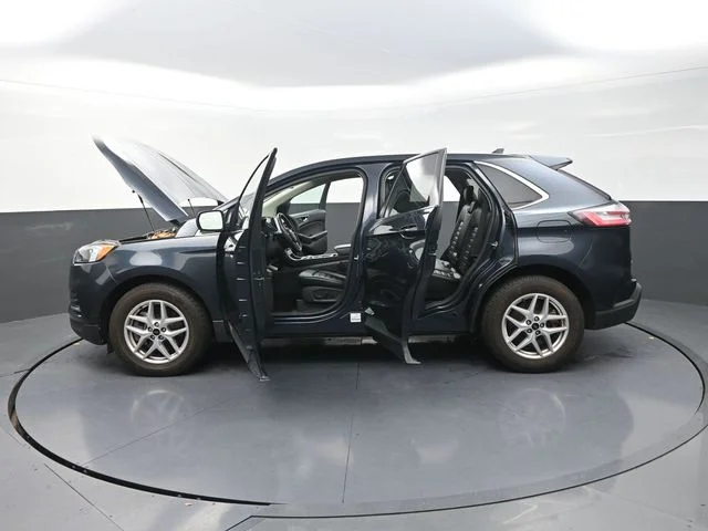 Used 2024 Blue Ford SEL image 41