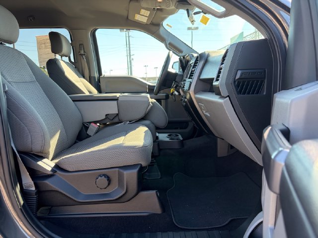 Used 2019 Magnetic Ford XLT image 28