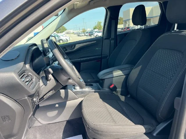 Used 2023 Gray Ford Active image 33