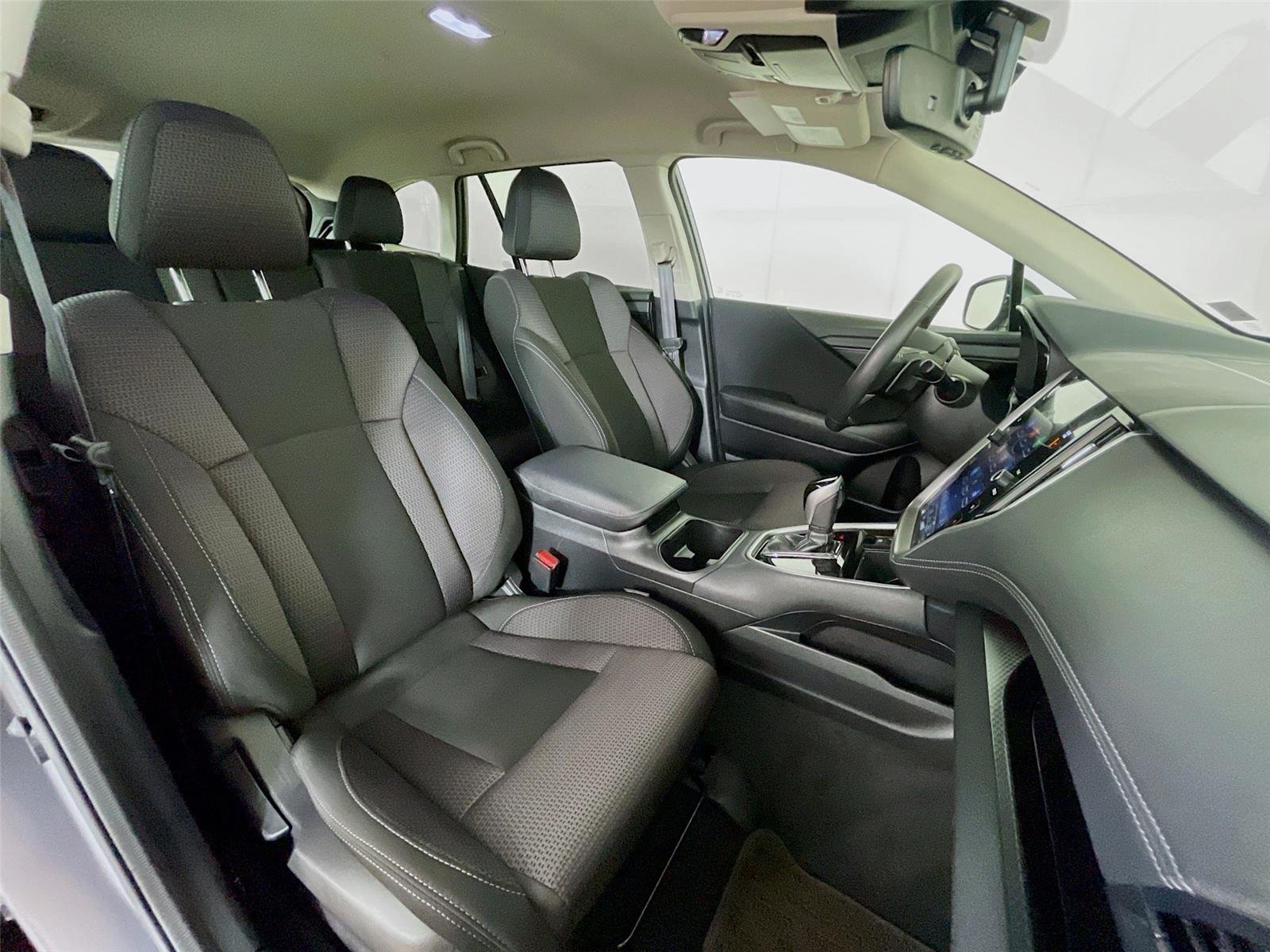 Used 2025 GRAY SUBARU PREM image 31