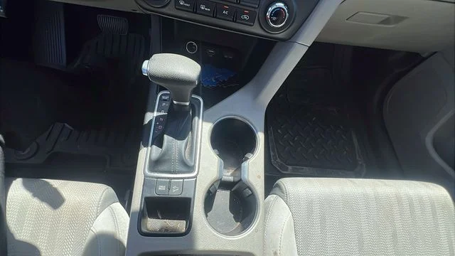Used 2020 Blue Kia LX image 20