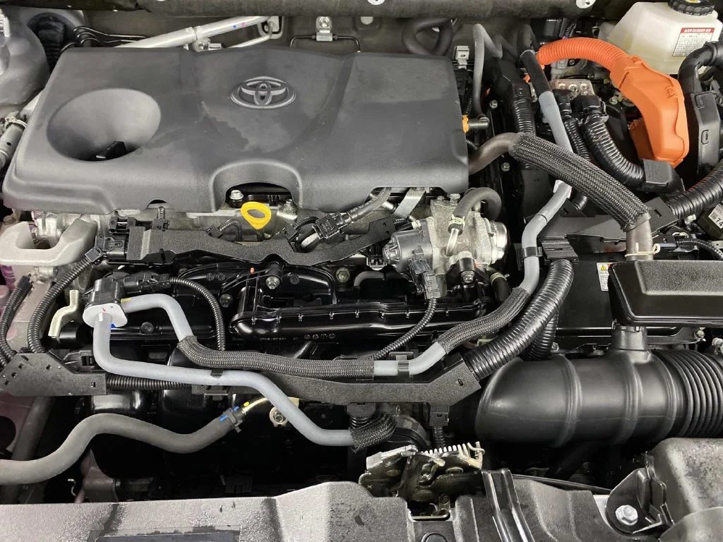 Used 2023 Silver Sky Metallic Toyota XLE image 34