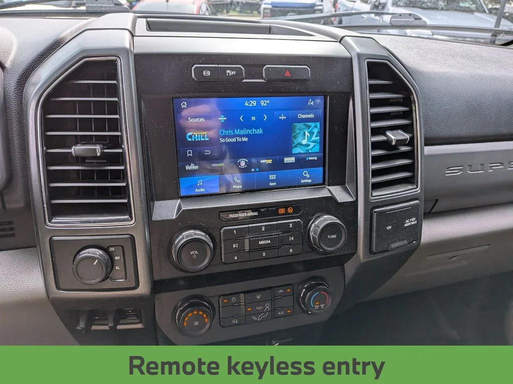Used 2022 Gray Ford XLT image 31