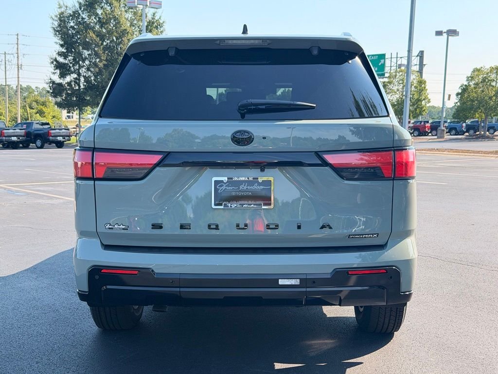 New 2026 Lunar Rock Toyota Platinum image 9