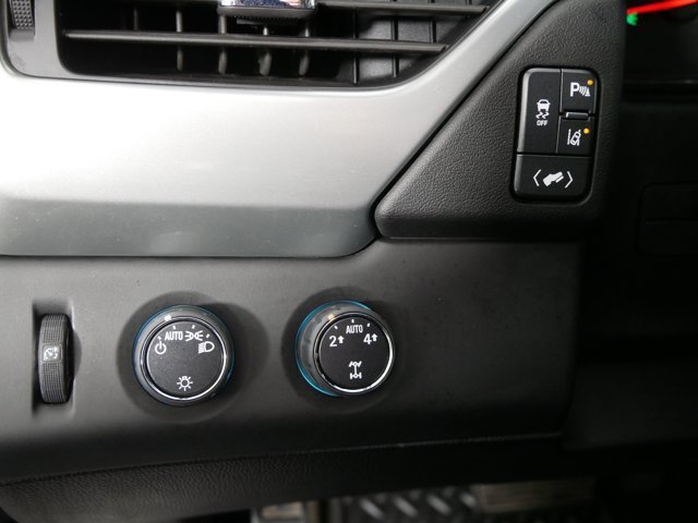Used 2015 Summit White Chevrolet LT image 29