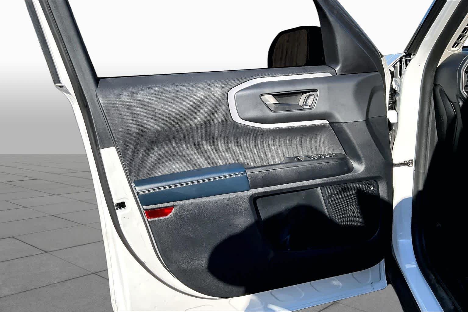 Certified Used 2022 Oxford White Ford Outer Banks image 22