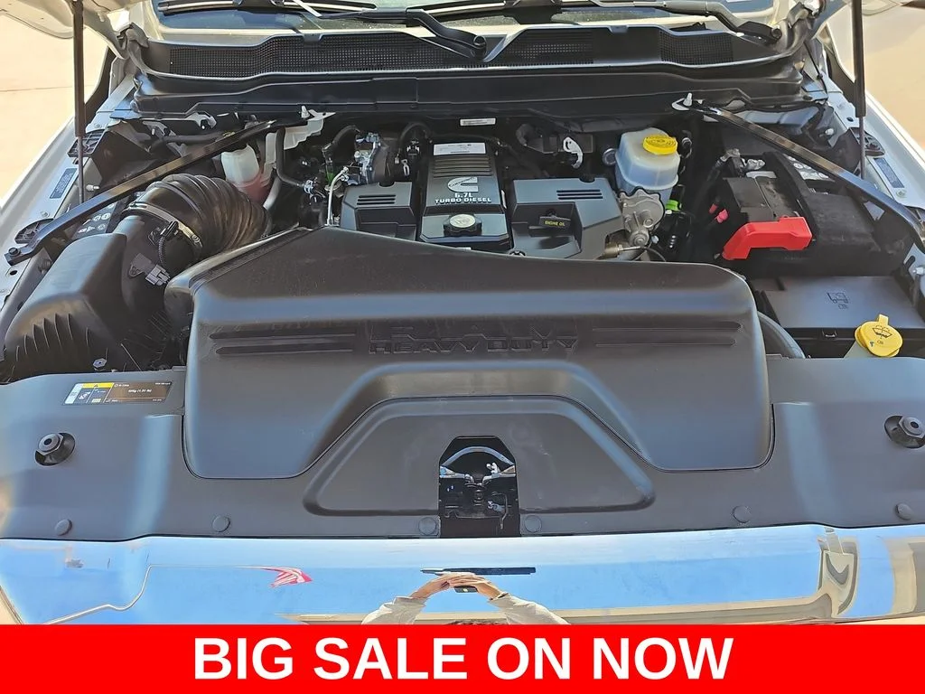 Used 2021 White Ram Big Horn image 30