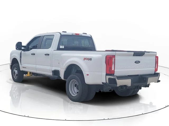 New 2026 Oxford White Ford XL image 7