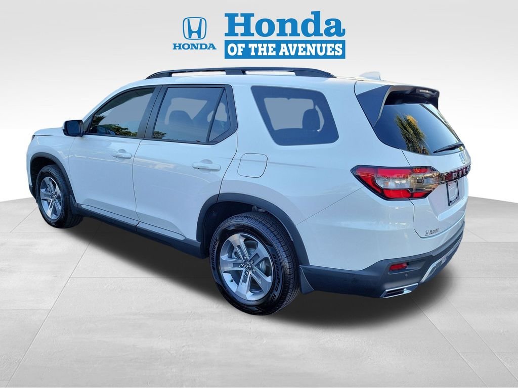 Used 2026 Platinum White Honda EX-L image 3