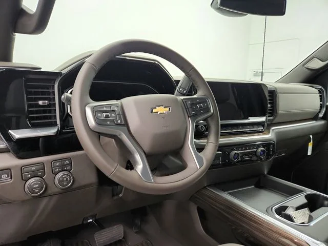 New 2026 White Chevrolet LT image 21