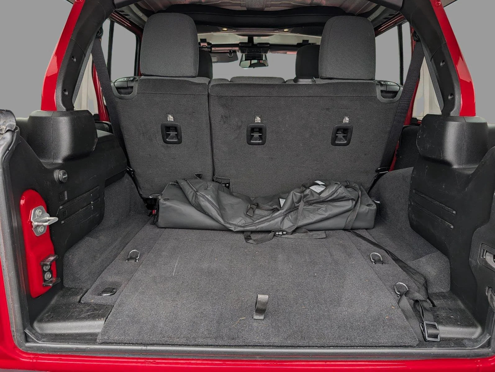 Used 2025 Firecracker Red Clearcoat Jeep Sahara image 31