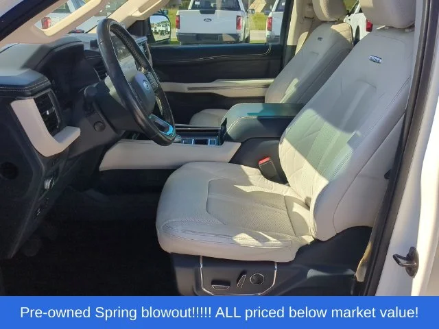 Used 2022 White Ford Platinum image 24