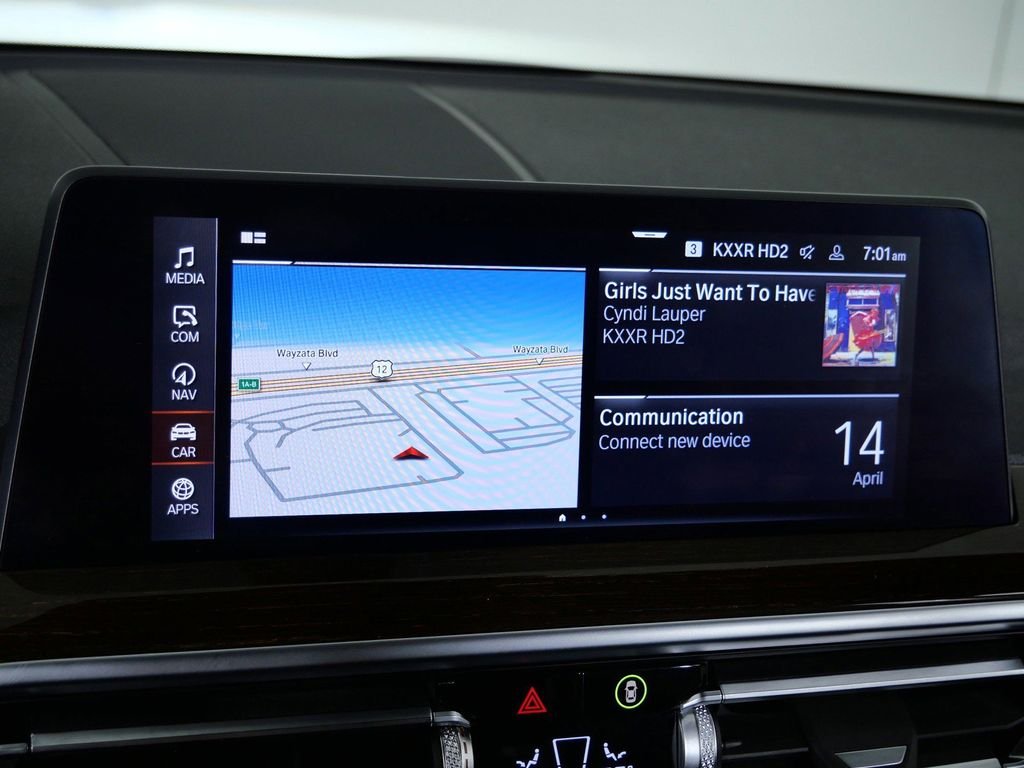 Used 2022 Black BMW xDrive30i image 43