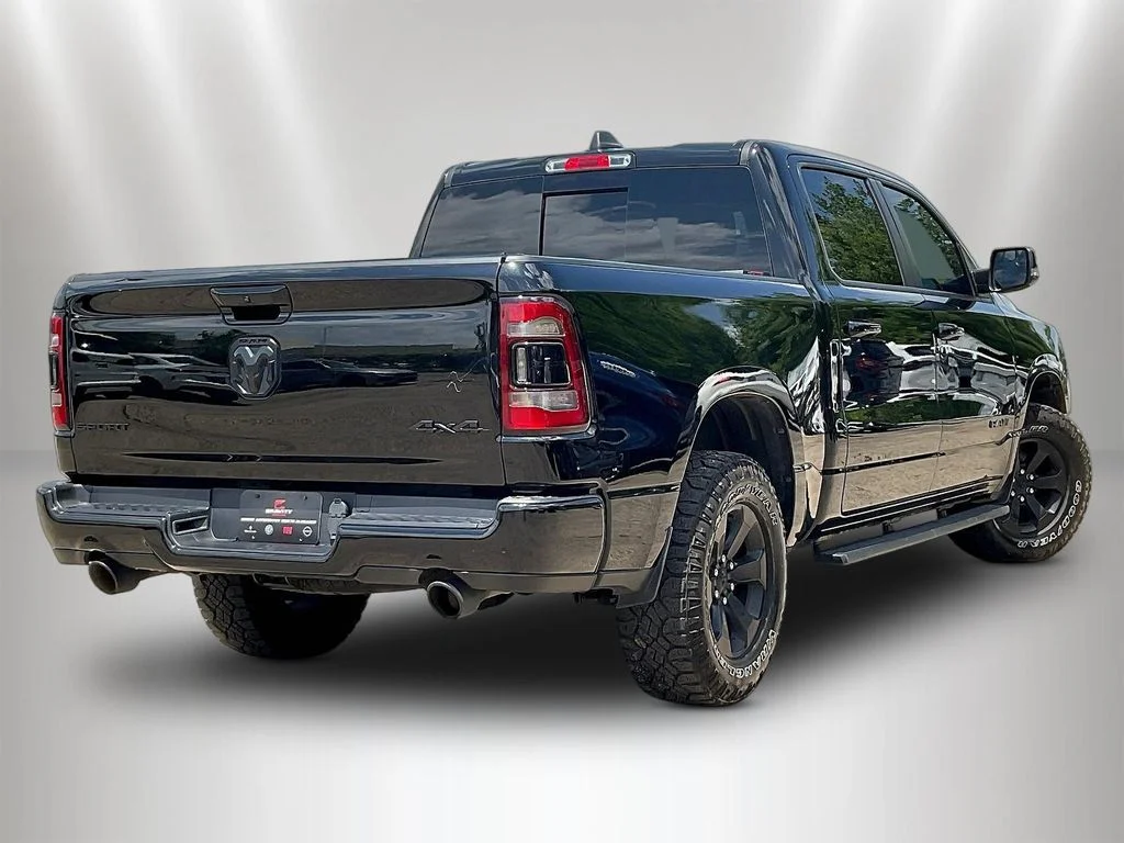 Used 2021 Diamond Black Crystal Pearlcoat Ram  image 6