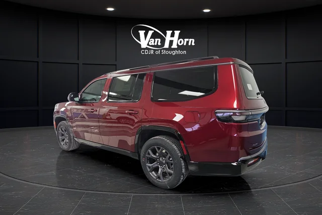 New 2026 Velvet Red Pearl-Coat Exterior Paint Jeep Limited Altitude image 3