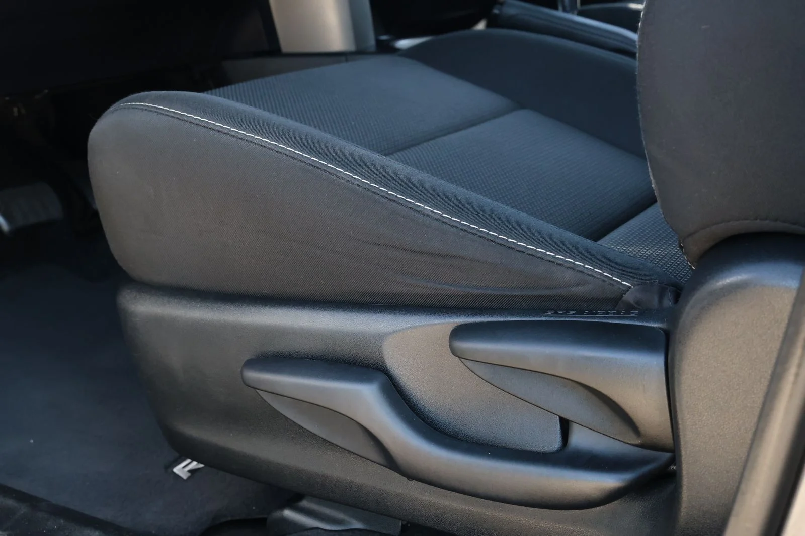 Used 2017 Gray Toyota XLE image 30