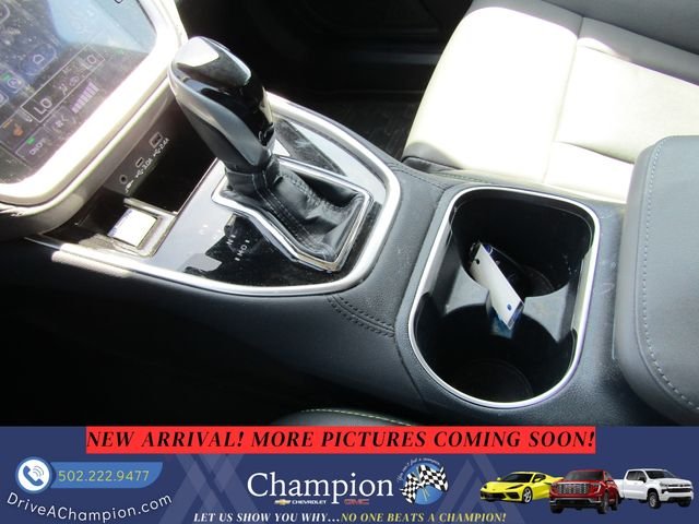 Used 2023 White Subaru Onyx Edition image 17