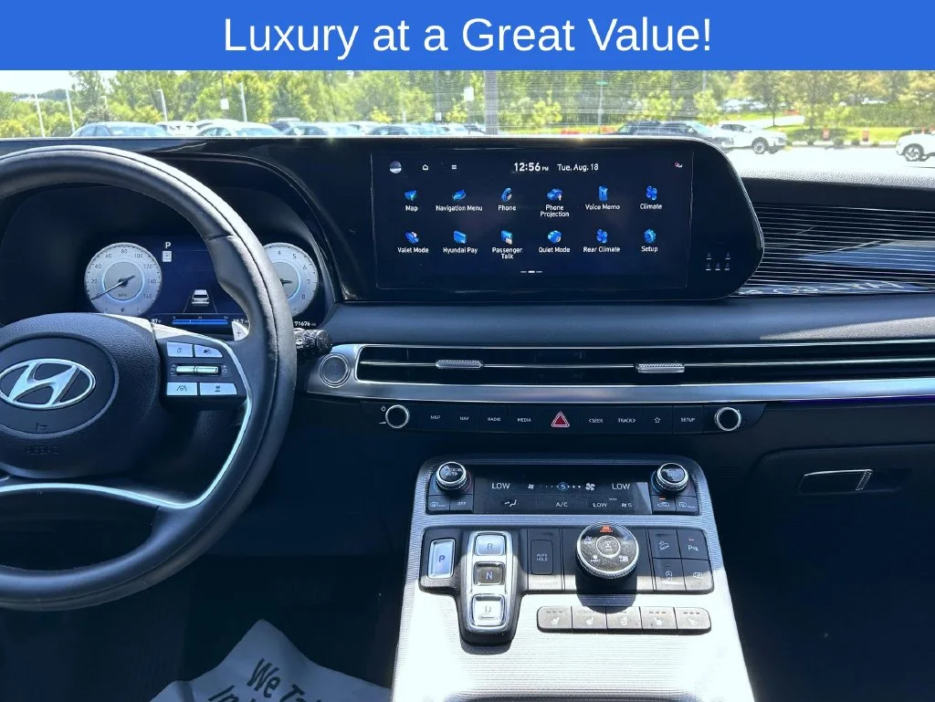 Used 2023 Silver Hyundai Calligraphy image 13